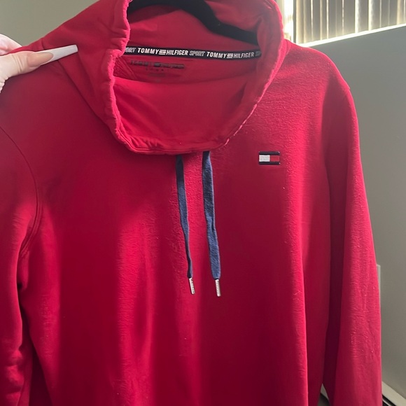 TOMMY HILFIGER sweater - Picture 1 of 2